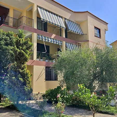 Сasa de vacaciones Seaside Bliss 1